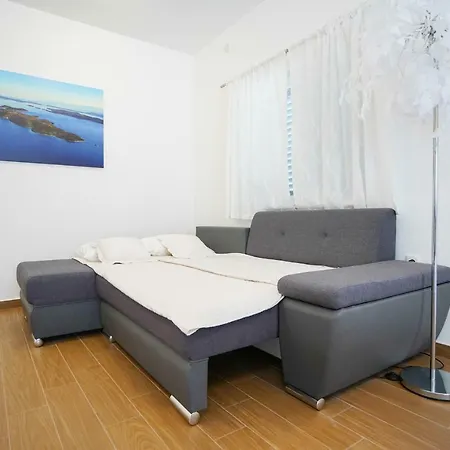 Tj 2 Appartement Zadar